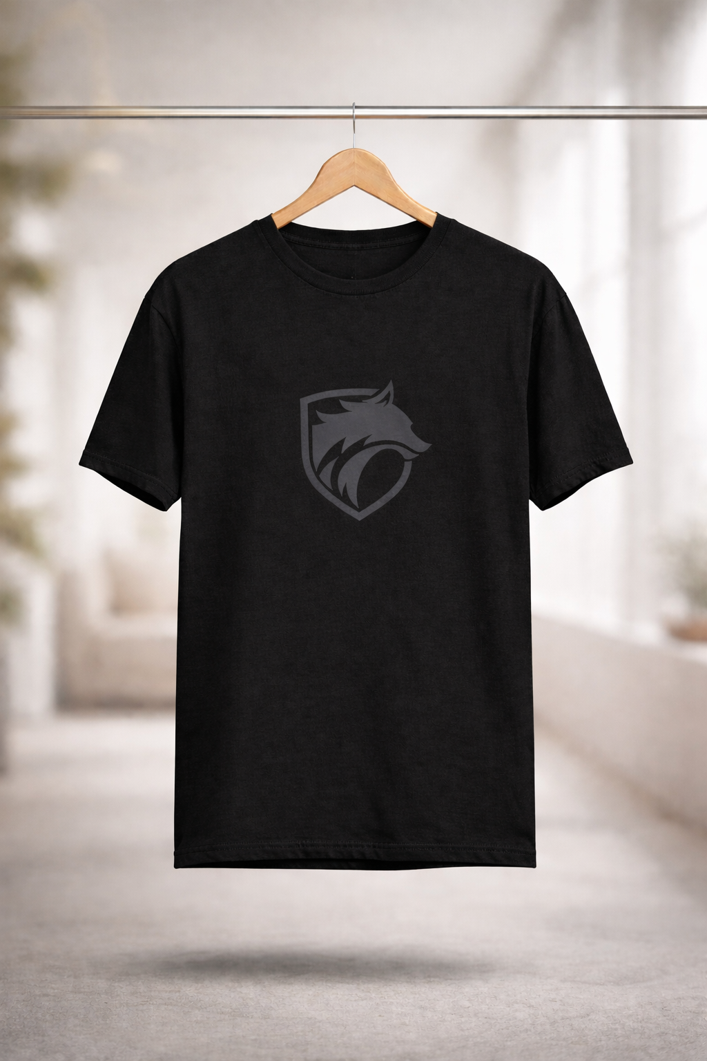 Camiseta Lobo Negro Minimalista | Identidad en Silencio