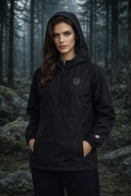 Anorak Lobo Negro Empacable | Escudo Contra la Adversidad – Windbreaker Negro